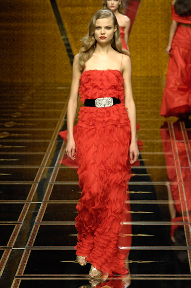 desfiles-valentino-parisinverno2007rtw-168