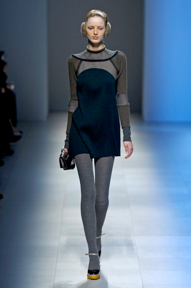 desfiles-undercover-parisinverno2007rtw-106