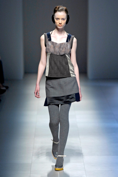 desfiles-undercover-parisinverno2007rtw-109