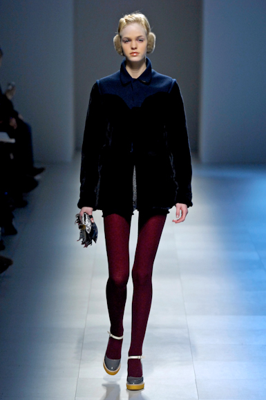 desfiles-undercover-parisinverno2007rtw-117