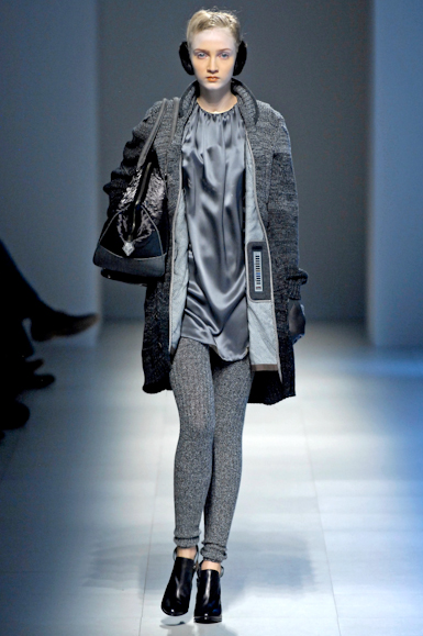 desfiles-undercover-parisinverno2007rtw-130