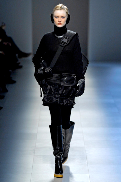 desfiles-undercover-parisinverno2007rtw-135