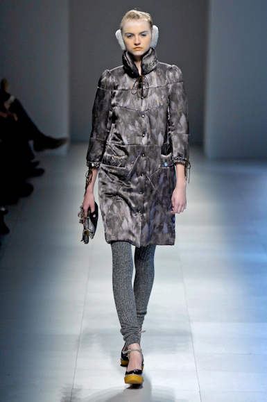 desfiles-undercover-parisinverno2007rtw-137