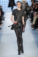 desfiles-loewe-parisinverno2007rtw-104
