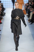 desfiles-loewe-parisinverno2007rtw-117