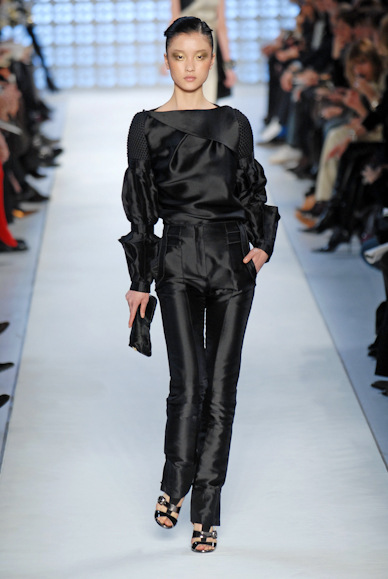 desfiles-loewe-parisinverno2007rtw-125