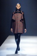 desfiles-husseinchalayan-parisinverno2007rtw-101