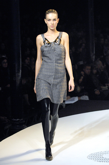 desfiles-husseinchalayan-parisinverno2007rtw-124