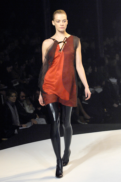 desfiles-husseinchalayan-parisinverno2007rtw-130
