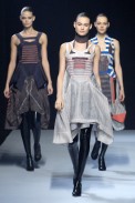 desfiles-husseinchalayan-parisinverno2007rtw-136