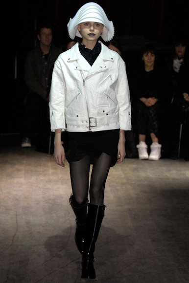 desfiles-junyawatanabe-parisinverno2007rtw-101