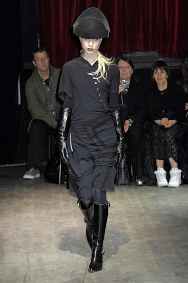desfiles-junyawatanabe-parisinverno2007rtw-114