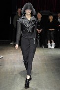 desfiles-junyawatanabe-parisinverno2007rtw-118