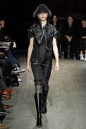 desfiles-junyawatanabe-parisinverno2007rtw-119