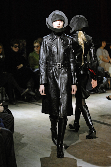 desfiles-junyawatanabe-parisinverno2007rtw-144