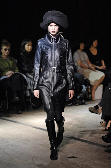 desfiles-junyawatanabe-parisinverno2007rtw-147
