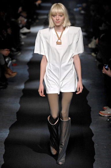 desfiles-martinmagiela-parisinverno2007rtw-100