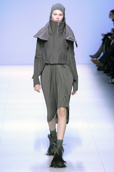 desfiles-rickowens-parisinverno2007rtw-105