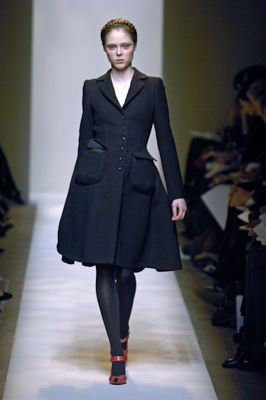 desfiles-bottegaveneta-milaoinverno2007rtw-113