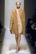 desfiles-bottegaveneta-milaoinverno2007rtw-117