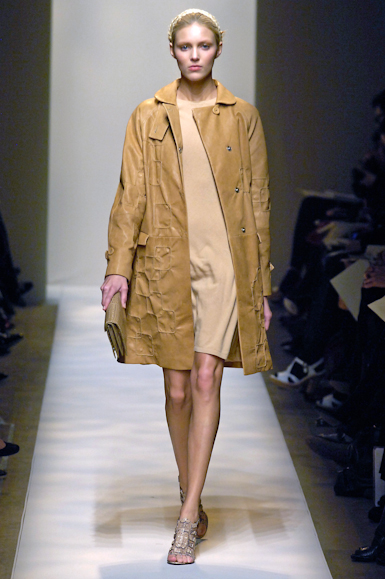 desfiles-bottegaveneta-milaoinverno2007rtw-117