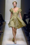 desfiles-bottegaveneta-milaoinverno2007rtw-138
