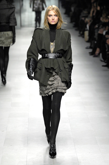 desfiles-burberry-milaoinverno2007rtw-102