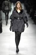 desfiles-burberry-milaoinverno2007rtw-114