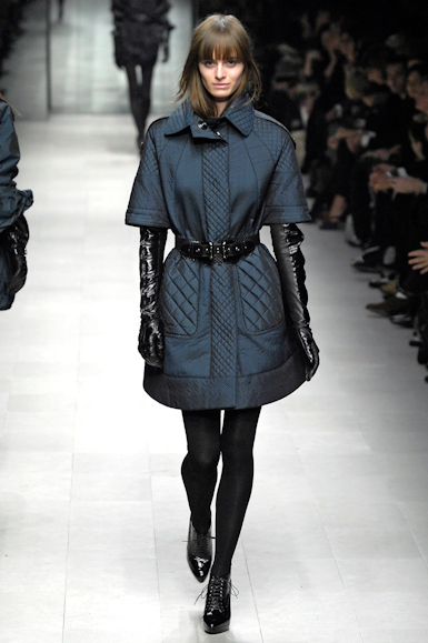 desfiles-burberry-milaoinverno2007rtw-117