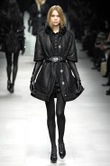 desfiles-burberry-milaoinverno2007rtw-119