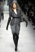 desfiles-burberry-milaoinverno2007rtw-137