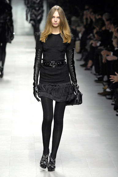 desfiles-burberry-milaoinverno2007rtw-142