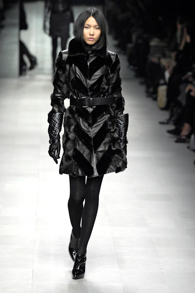 desfiles-burberry-milaoinverno2007rtw-143