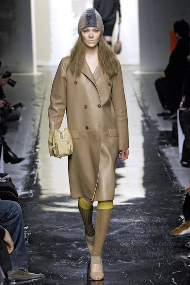 desfiles-prada-milaoinverno2007rtw-112