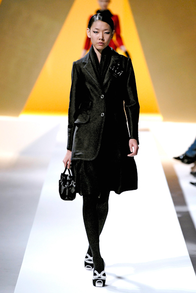 desfiles-moschino-milaoinverno2007rtw-140