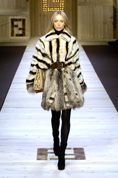 desfiles-fendi-milaoinverno2007rtw-100