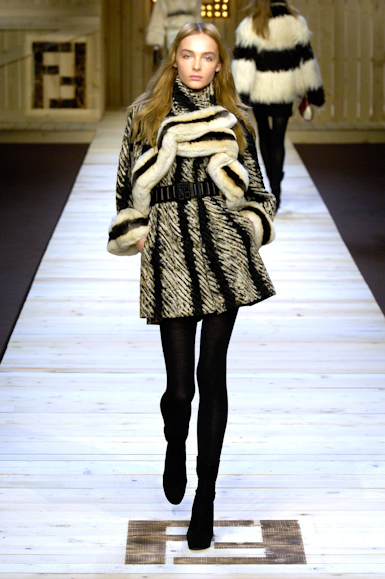 desfiles-fendi-milaoinverno2007rtw-102