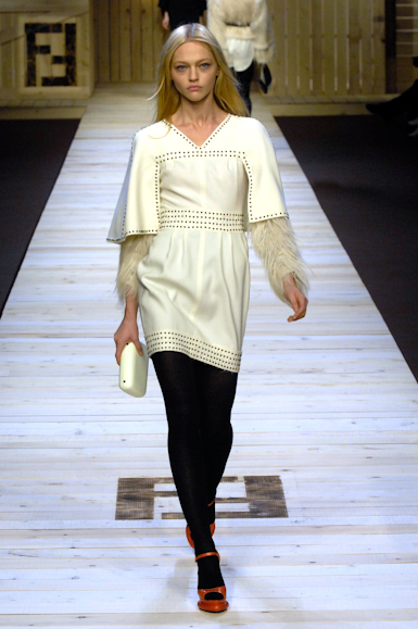 desfiles-fendi-milaoinverno2007rtw-104