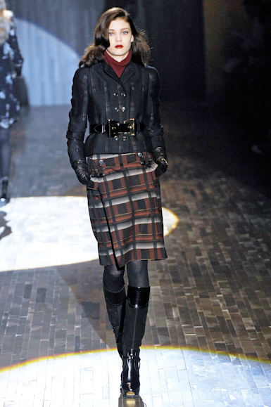 desfiles-gucci-milaoinverno2007rtw-113