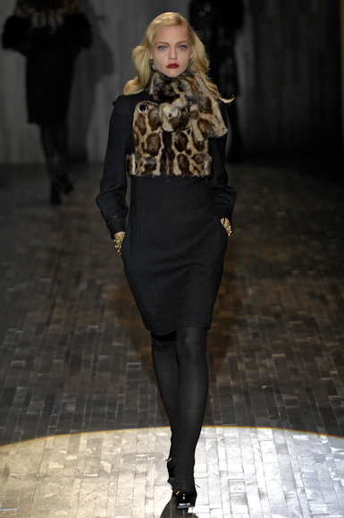 desfiles-gucci-milaoinverno2007rtw-133