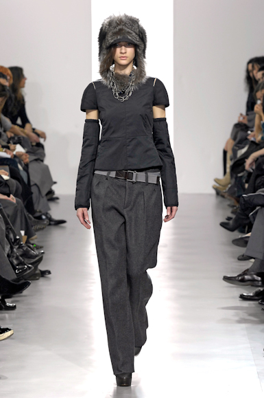 desfiles-marni-mialoinverno2007rtw-104