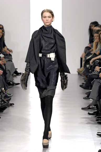 desfiles-marni-mialoinverno2007rtw-108