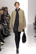 desfiles-marni-mialoinverno2007rtw-128