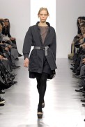 desfiles-marni-mialoinverno2007rtw-136