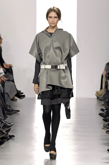desfiles-marni-mialoinverno2007rtw-139