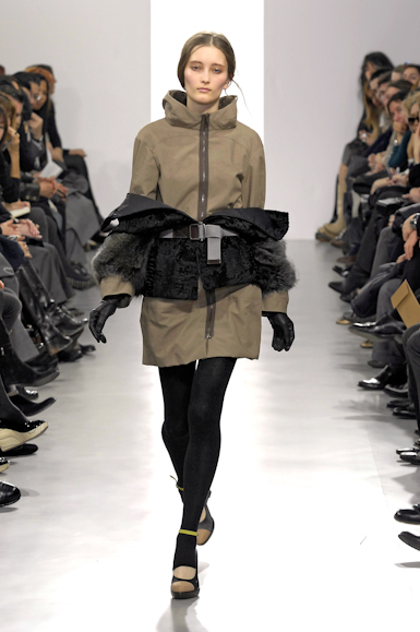 desfiles-marni-mialoinverno2007rtw-145