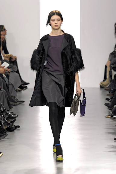 desfiles-marni-mialoinverno2007rtw-147