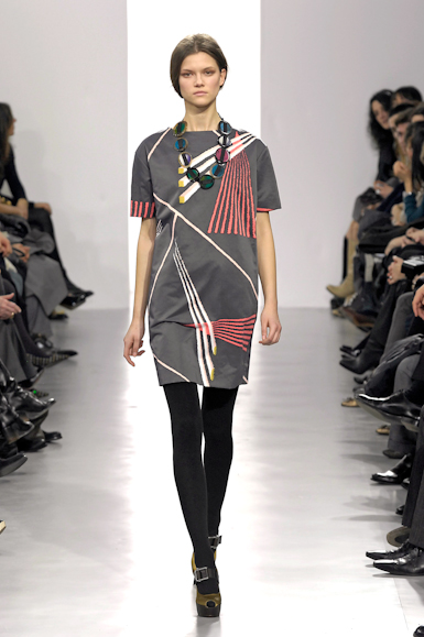 desfiles-marni-mialoinverno2007rtw-154
