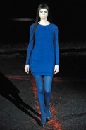 desfiles-amcqueen-parisinverno2007rtw-110