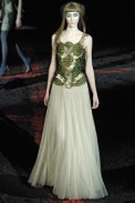 desfiles-amcqueen-parisinverno2007rtw-118